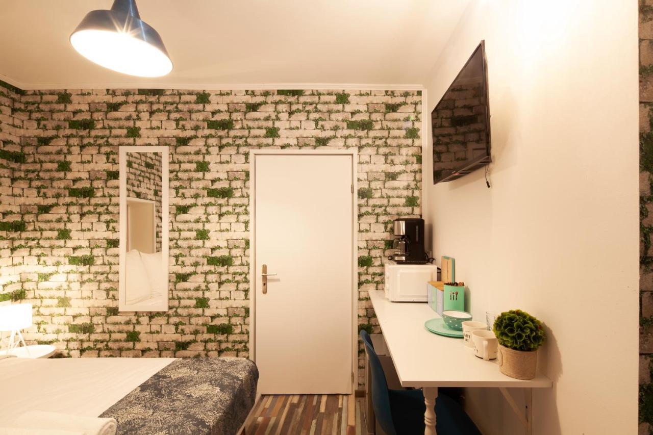 Moss Boutique Apartment Brasov Exterior photo